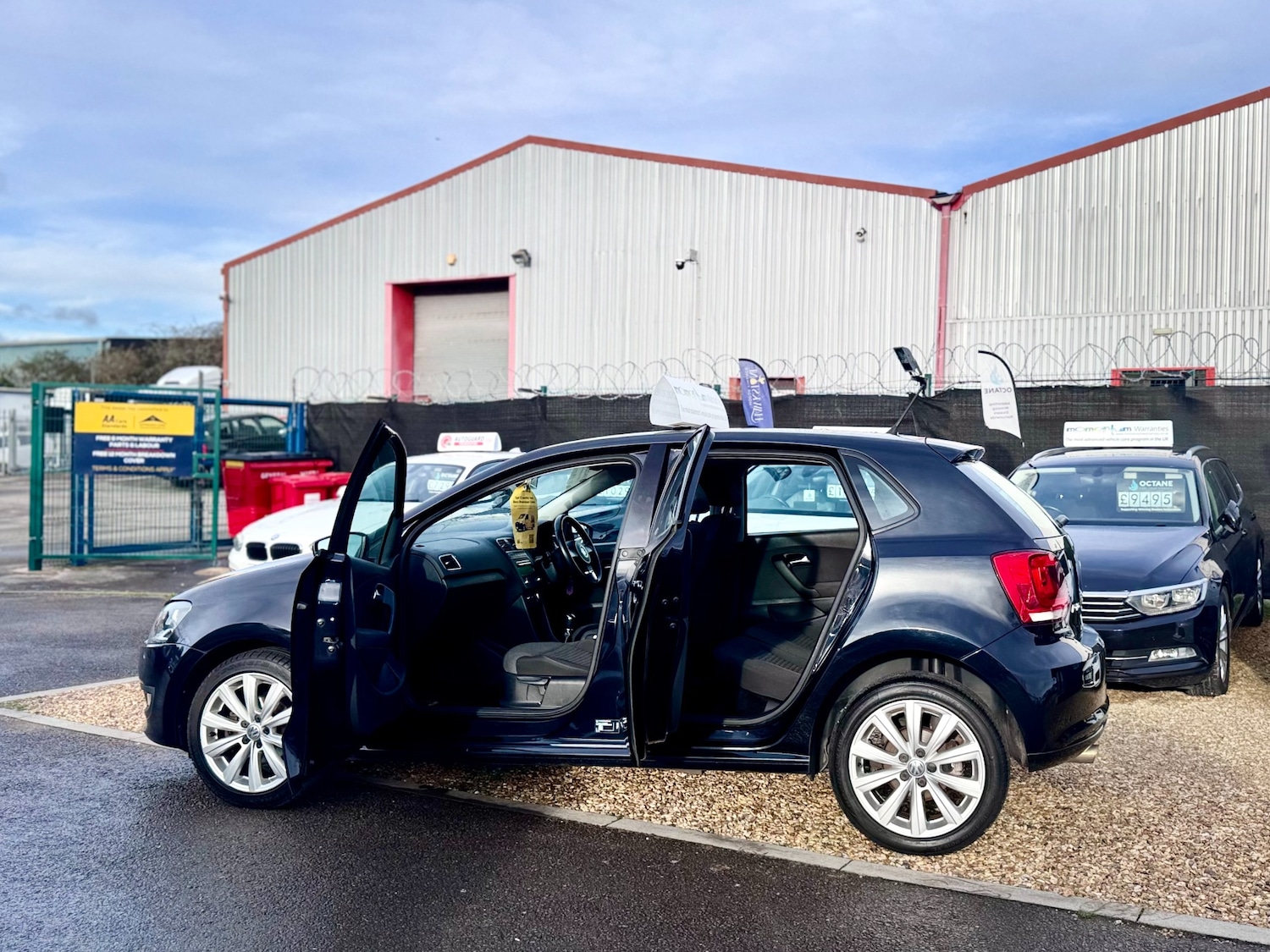 Used Volkswagen Polo 2013 for sale - 77260806: Photo 42