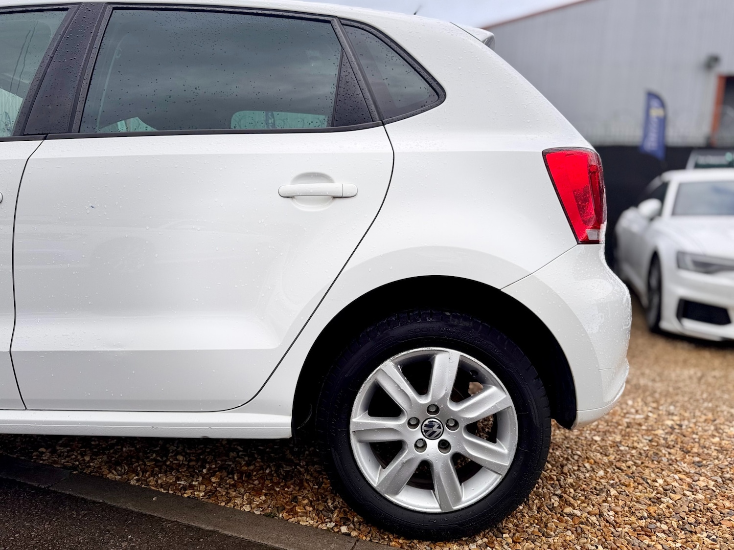 Used Volkswagen Polo 2012 for sale - 76598795: Photo 22