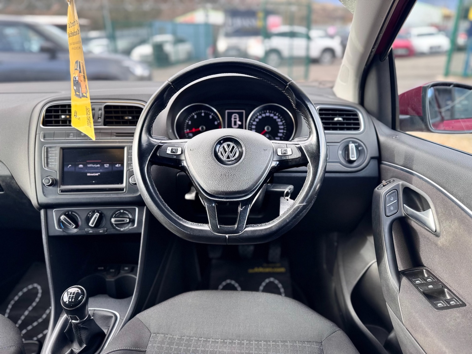 Used Volkswagen Polo 2015 for sale - 77259428: Photo 11