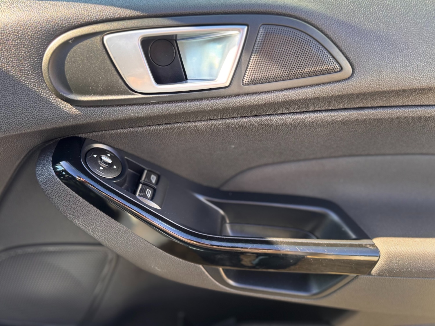 Used Ford Fiesta 2014 for sale - 76507350: Photo 26