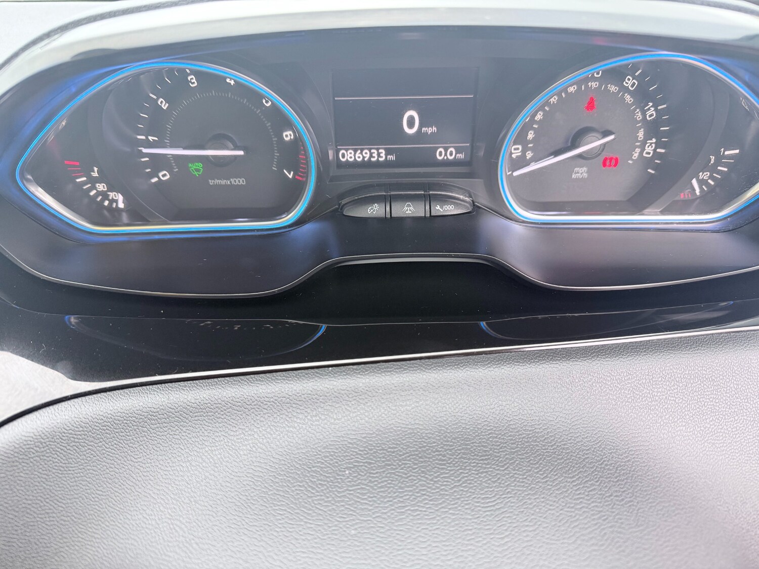 Used Peugeot 208 2013 for sale - 77543766: Photo 27