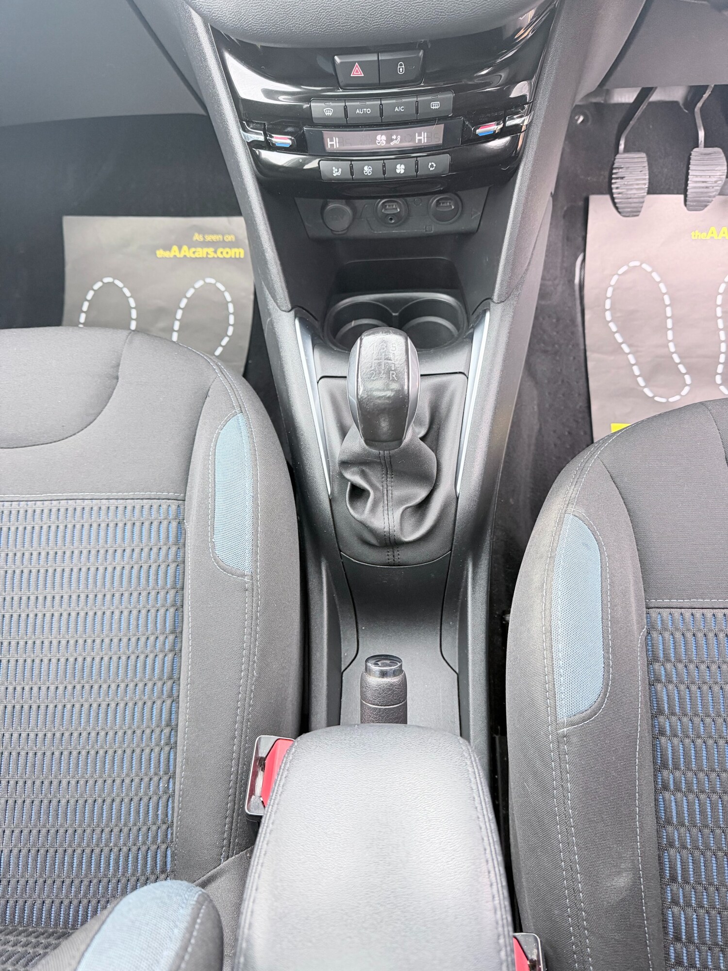 Used Peugeot 208 2013 for sale - 77543766: Photo 31