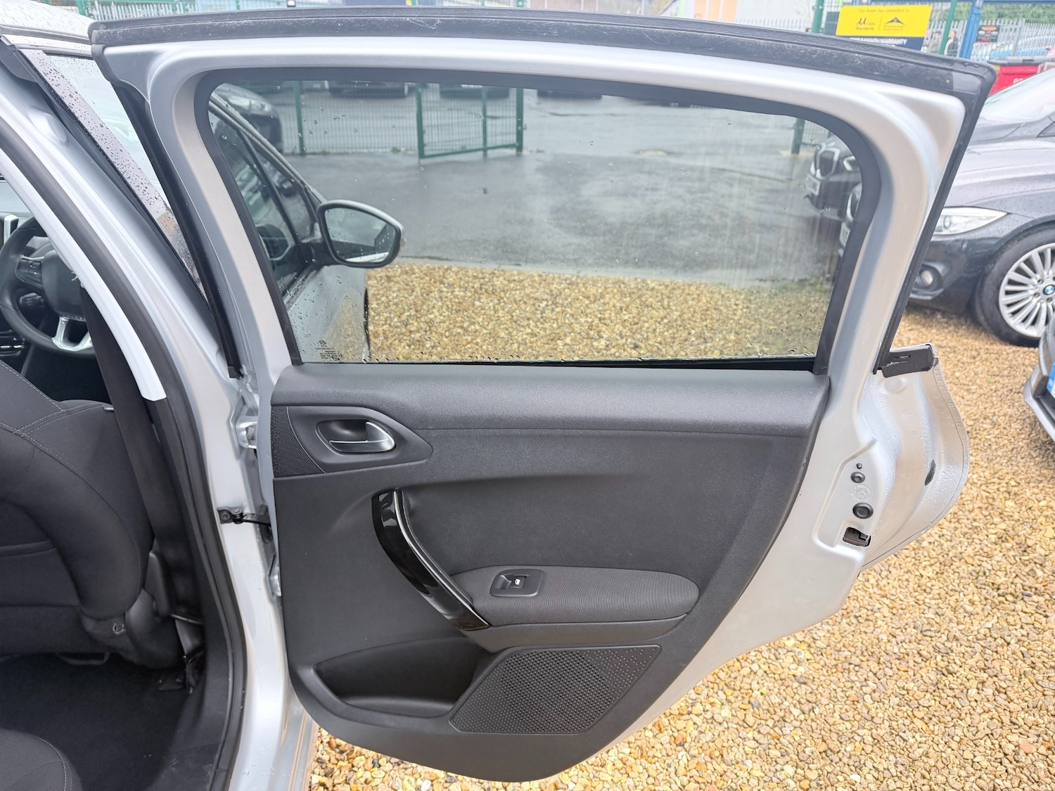 Used Peugeot 208 2013 for sale - 77543766: Photo 36