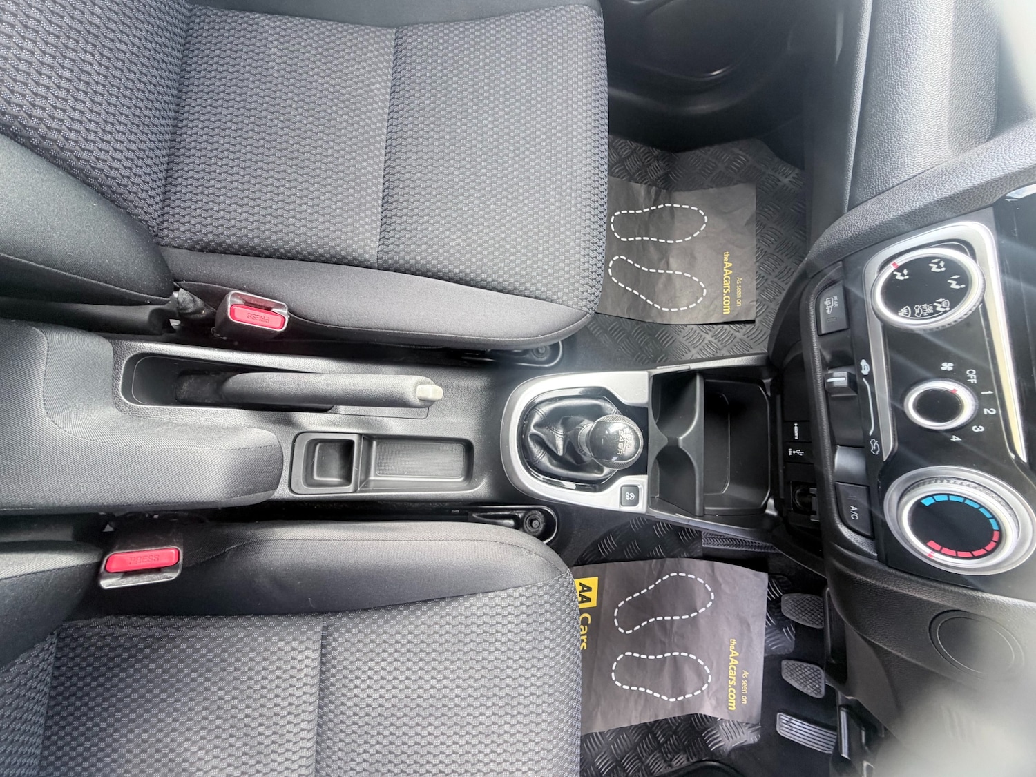 Used Honda Jazz 2018 for sale - 77950986: Photo 32