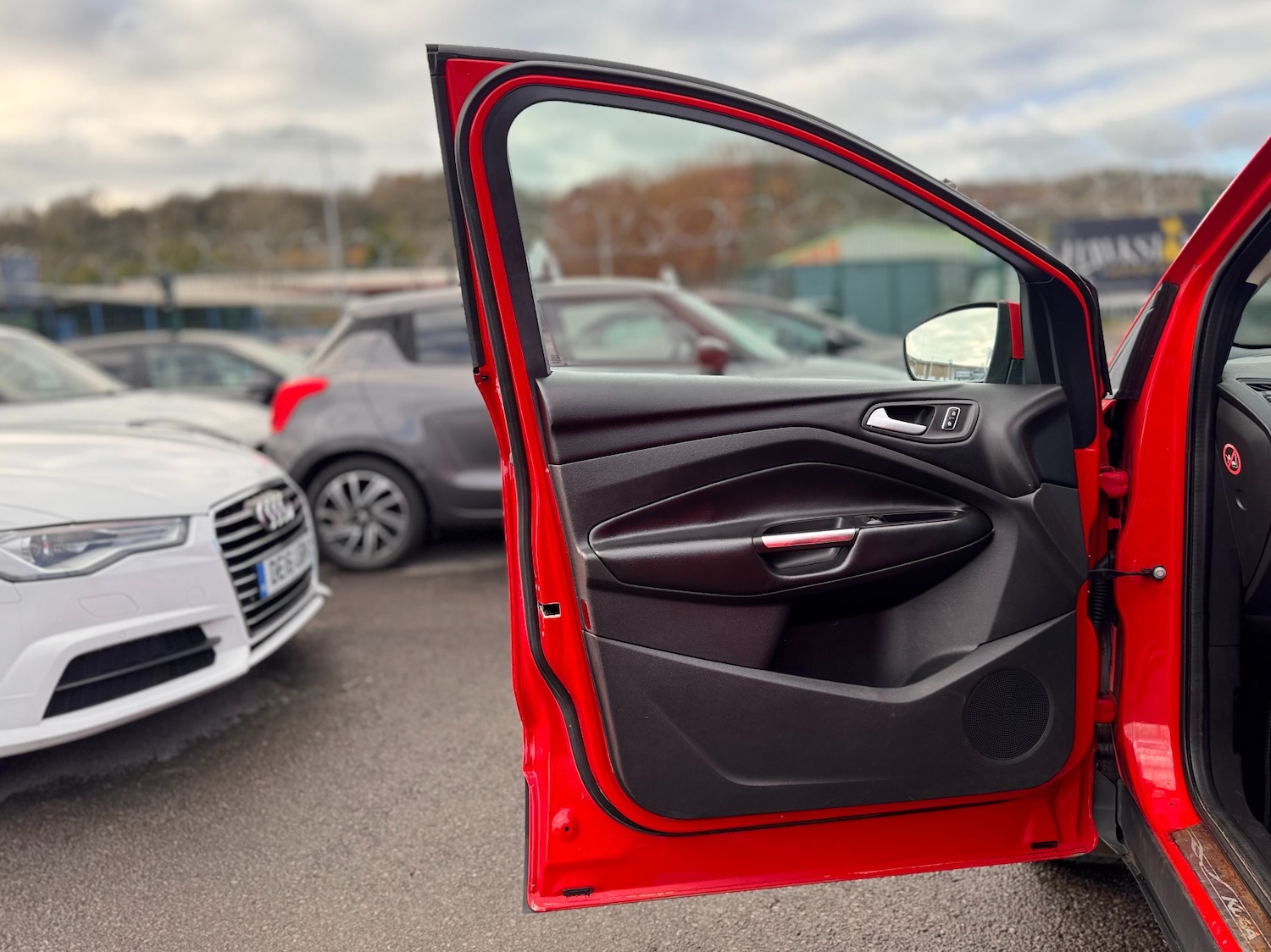 Used Ford Kuga 2014 for sale - 76858970: Photo 42