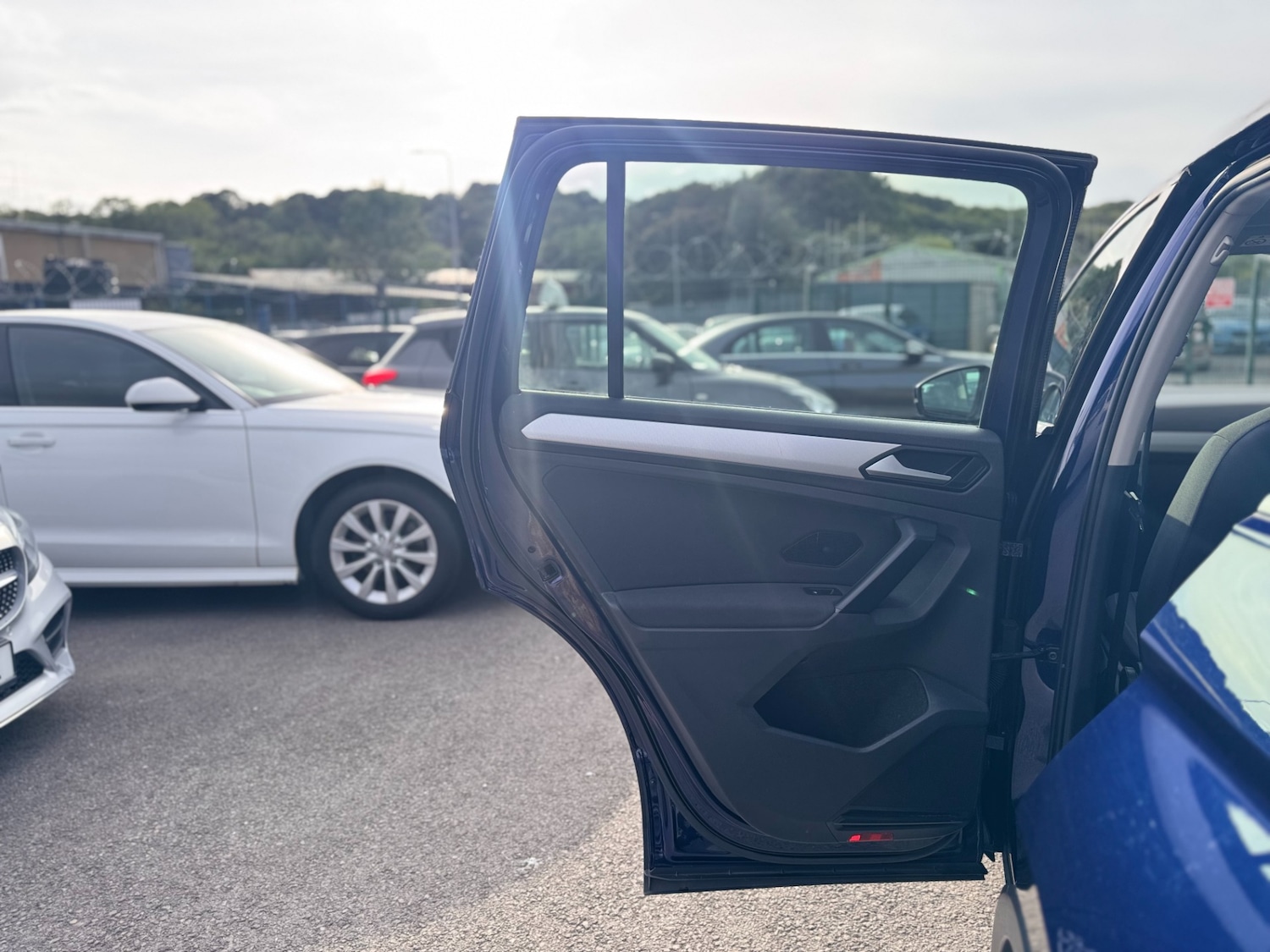 Used Volkswagen Tiguan 2019 for sale - 76600064: Photo 39