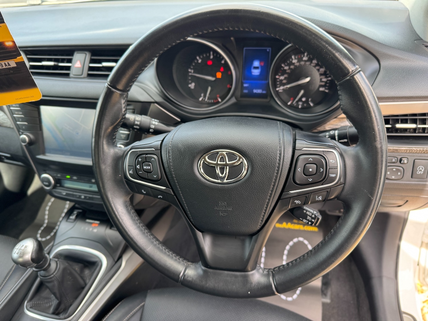 Used Toyota Avensis 2015 for sale - 76599689: Photo 12