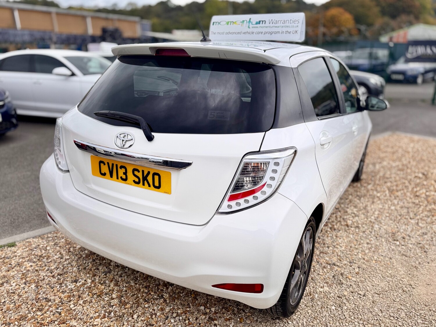 Used Toyota Yaris 2013 for sale - 77404606: Photo 15