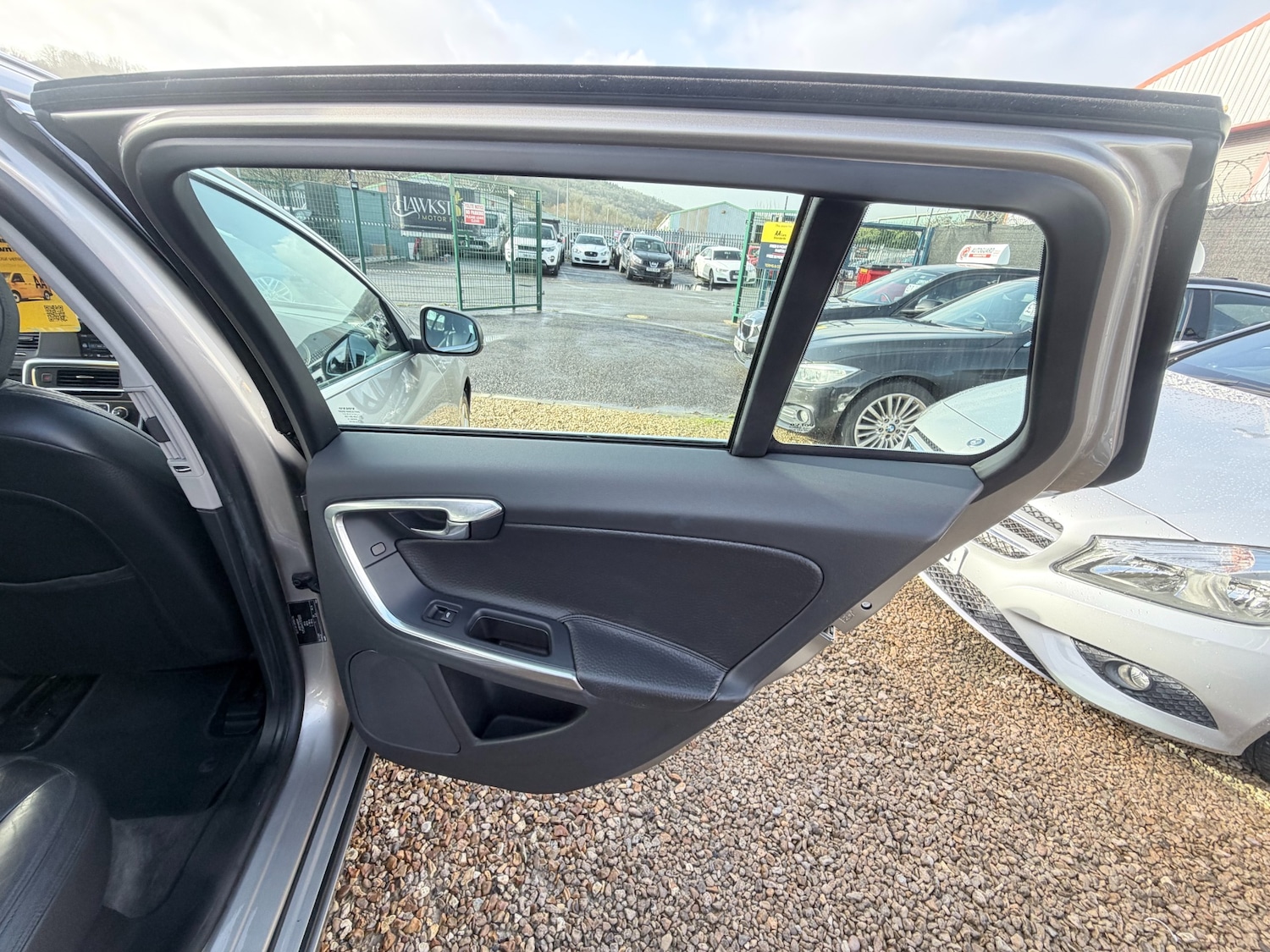 Used Volvo V60 2012 for sale - 77760811: Photo 35