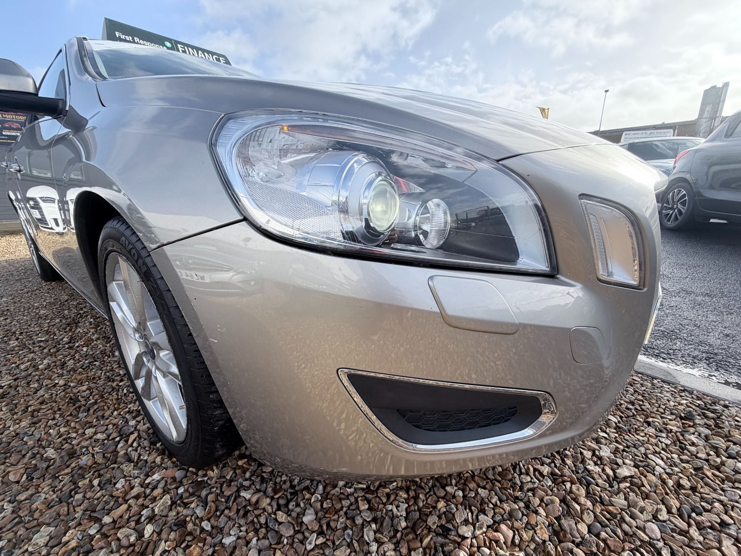 Used Volvo V60 2012 for sale - 77760811: Photo 47