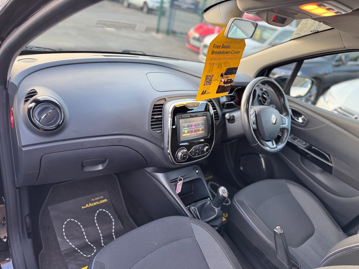 Used Renault Captur 2016 for sale - 76422412: Photo 17