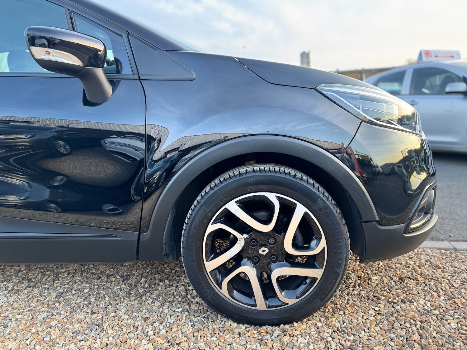 Used Renault Captur 2016 for sale - 76422412: Photo 19