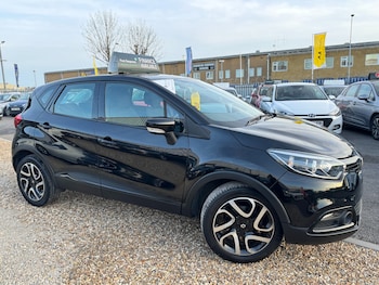 Used Renault Captur 2016 for sale - 76422412: Photo