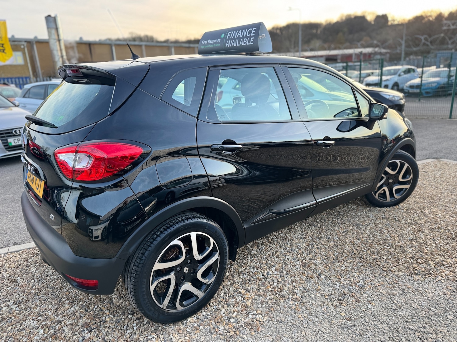 Used Renault Captur 2016 for sale - 76422412: Photo 5