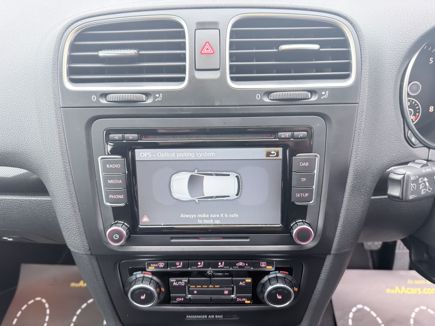 Used Volkswagen Golf 2009 for sale - 77640201: Photo 28