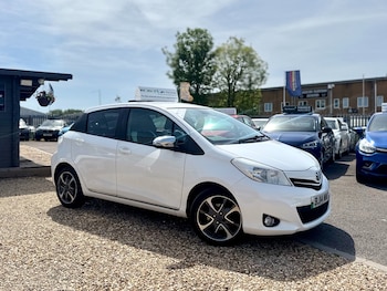 Used Toyota Yaris 2014 for sale - 78746002: Photo