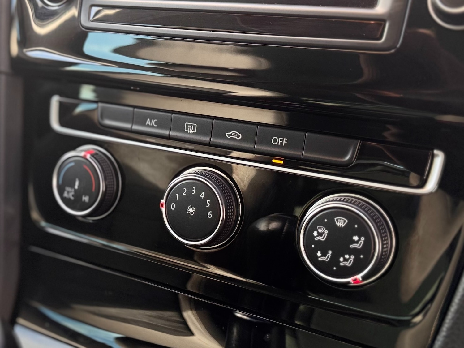 Used Volkswagen Golf 2015 for sale - 76932324: Photo 35