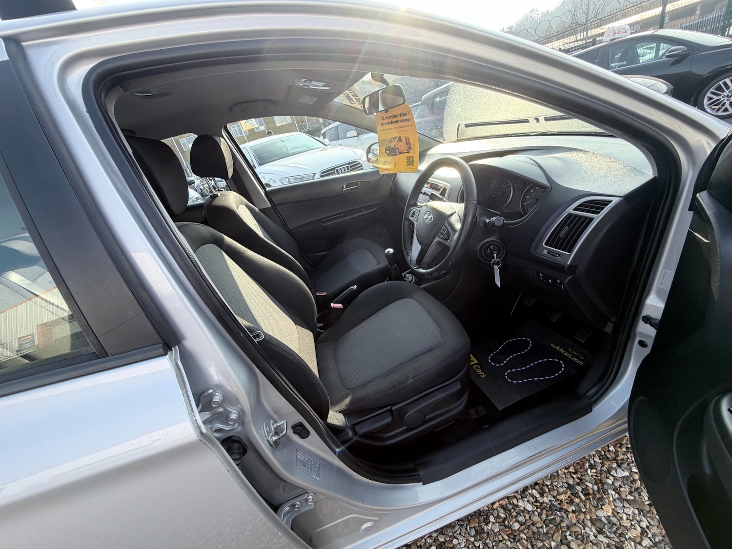 Used Hyundai i20 2013 for sale - 77845565: Photo 7