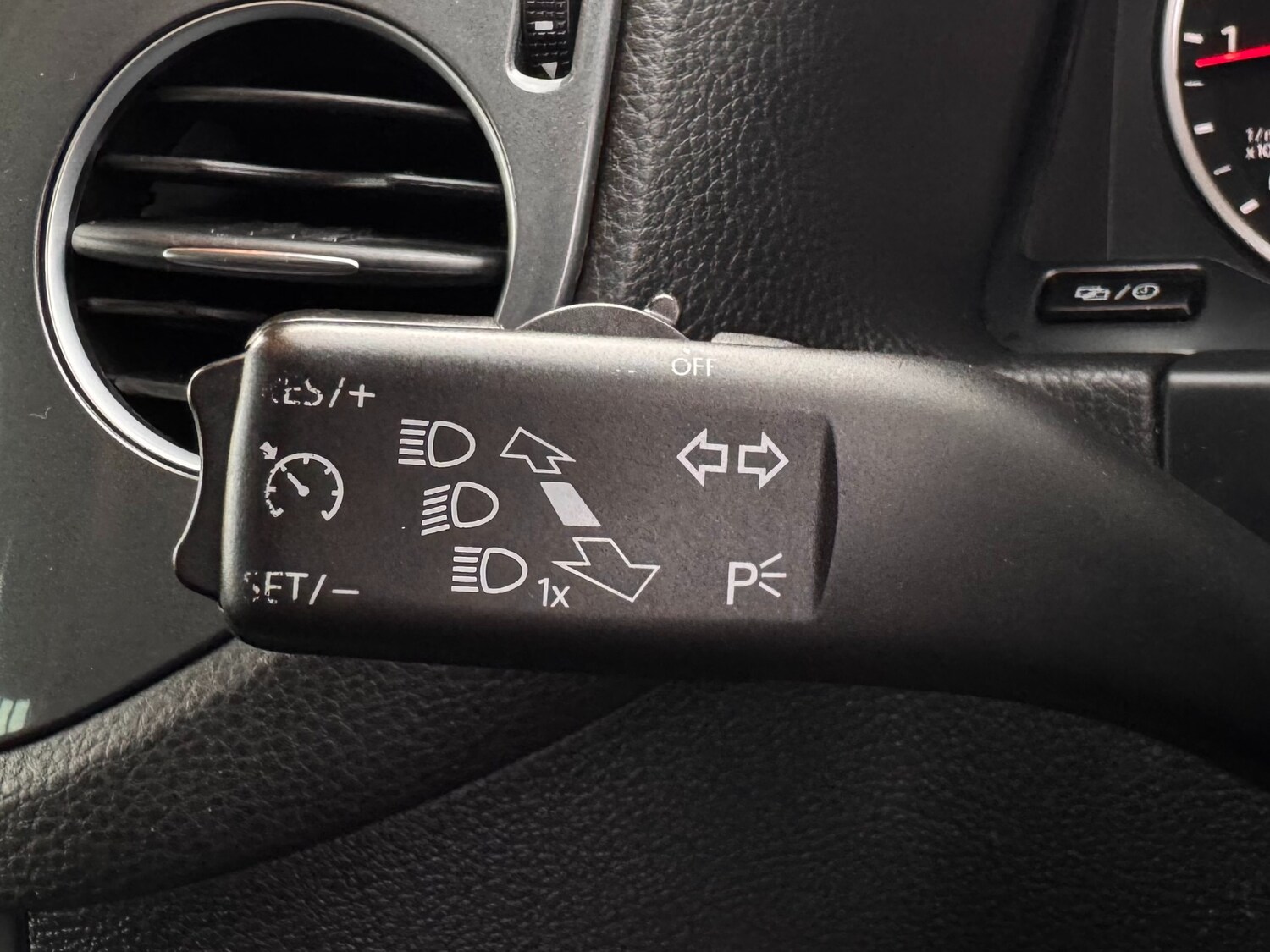 Used Volkswagen Tiguan 2016 for sale - 77019488: Photo 32