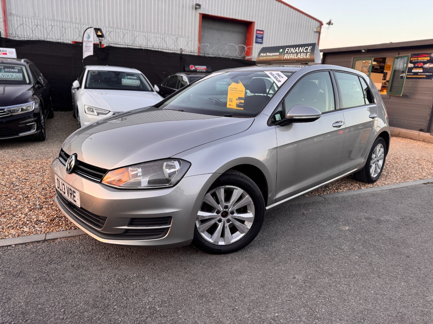 Used Volkswagen Golf 2013 for sale - 77617877: Photo 3