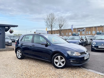 Used Volkswagen Golf 2015 for sale - 78454386: Photo