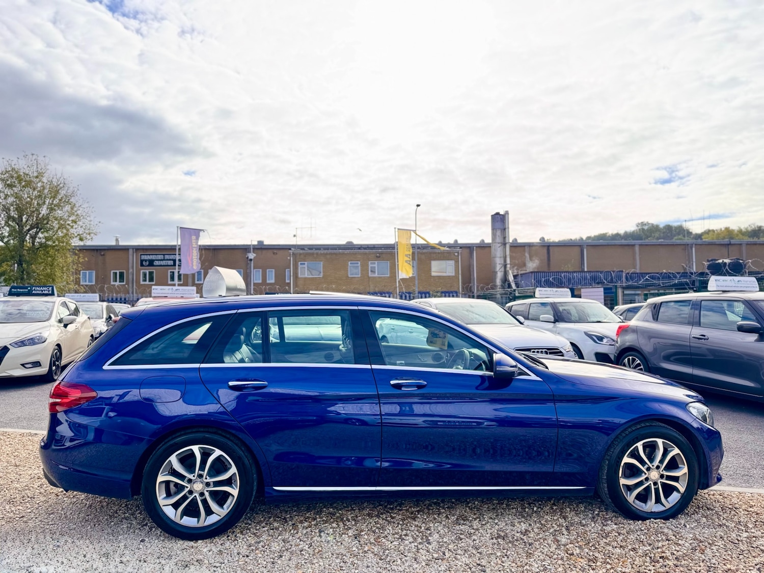 Used Mercedes-Benz C Class 2015 for sale - 76957441: Photo 13