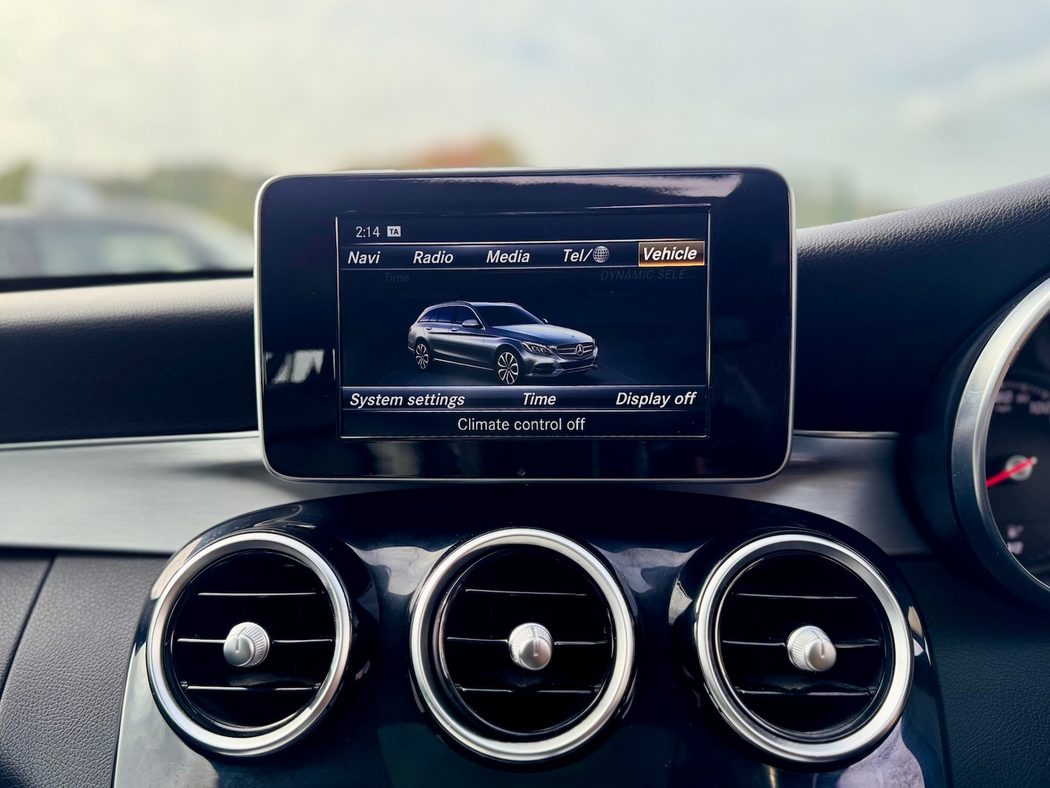 Used Mercedes-Benz C Class 2015 for sale - 76957441: Photo 37