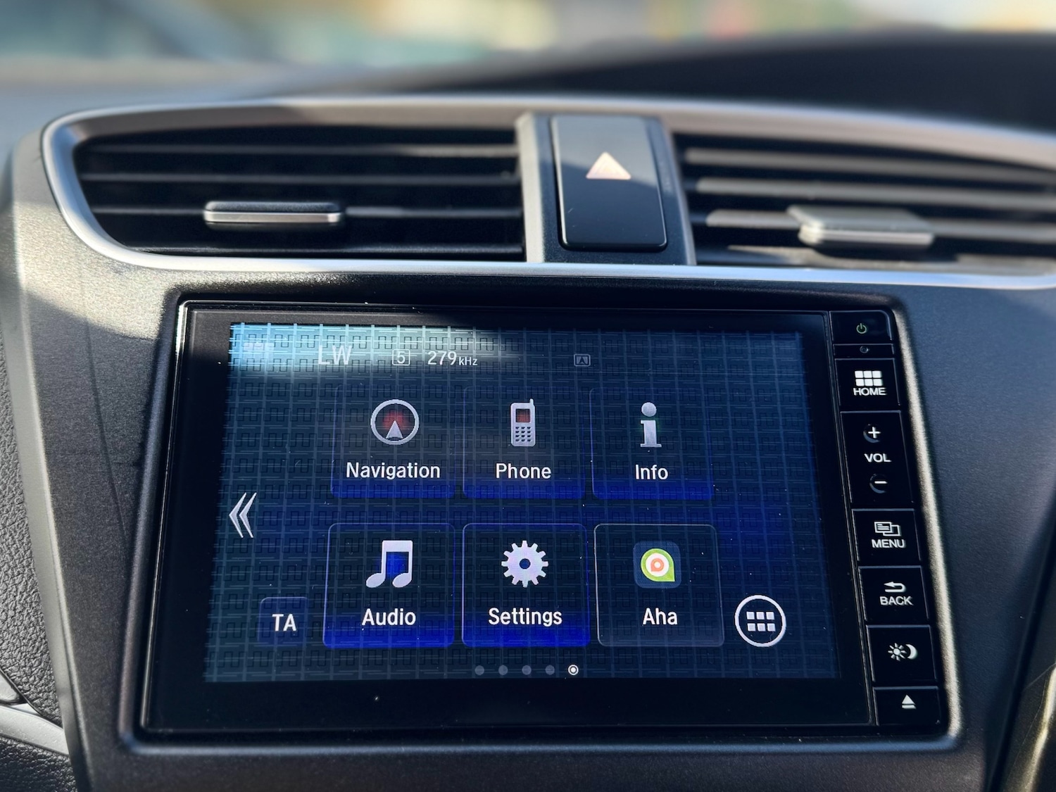 Used Honda Civic 2015 for sale - 78067180: Photo 35