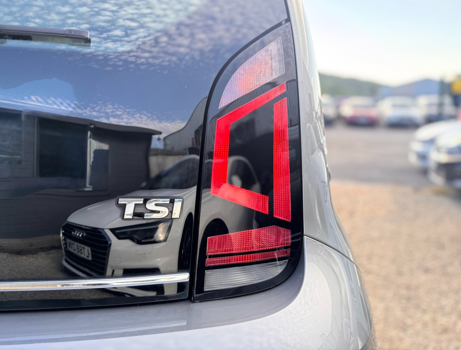 Used Volkswagen up! 2017 for sale - 76451314: Photo 44