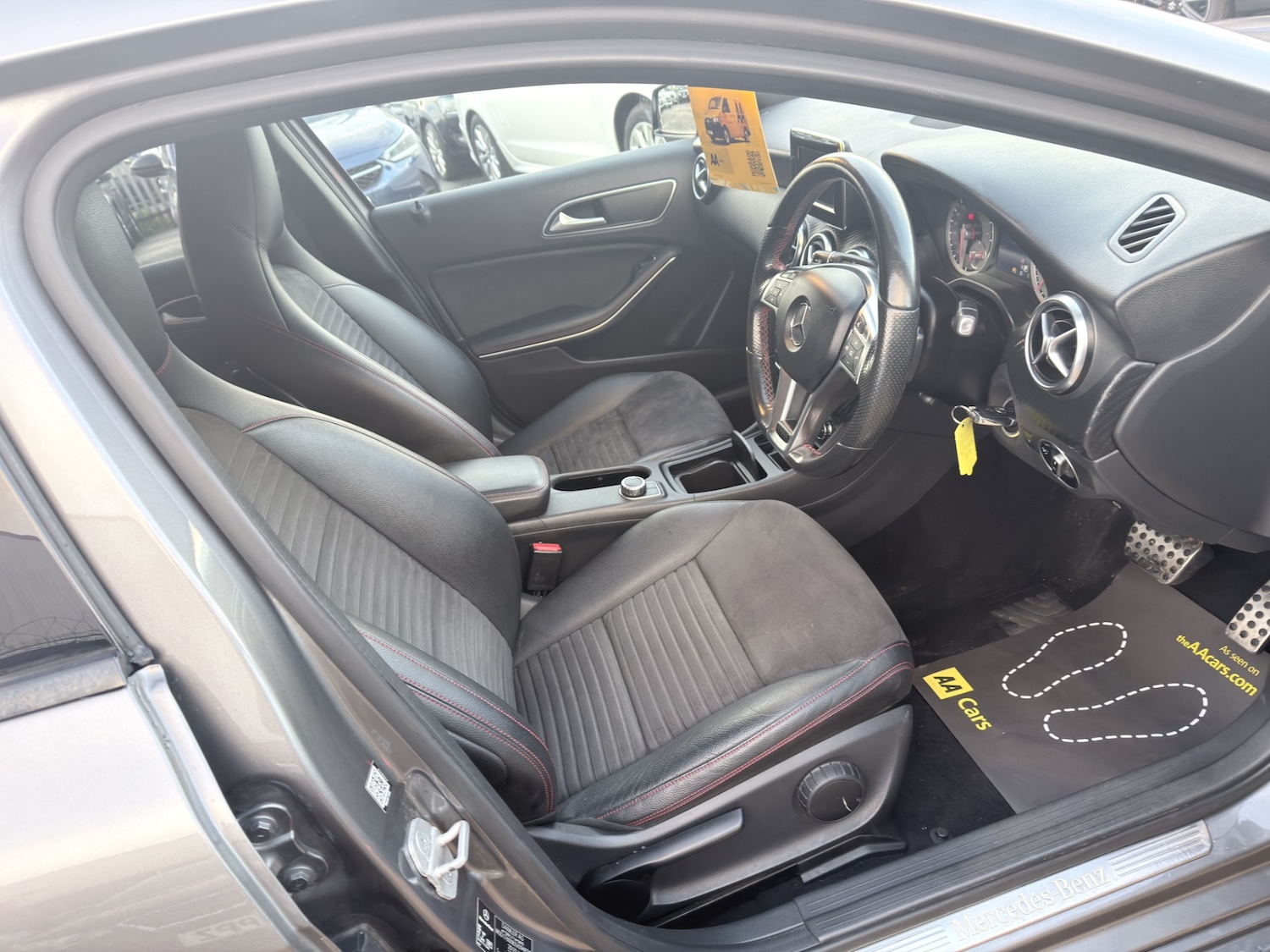 Used Mercedes-Benz A-Class 2015 for sale - 77640591: Photo 8