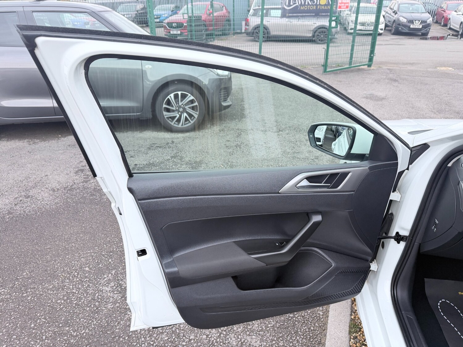 Used Volkswagen Polo 2018 for sale - 77543888: Photo 39