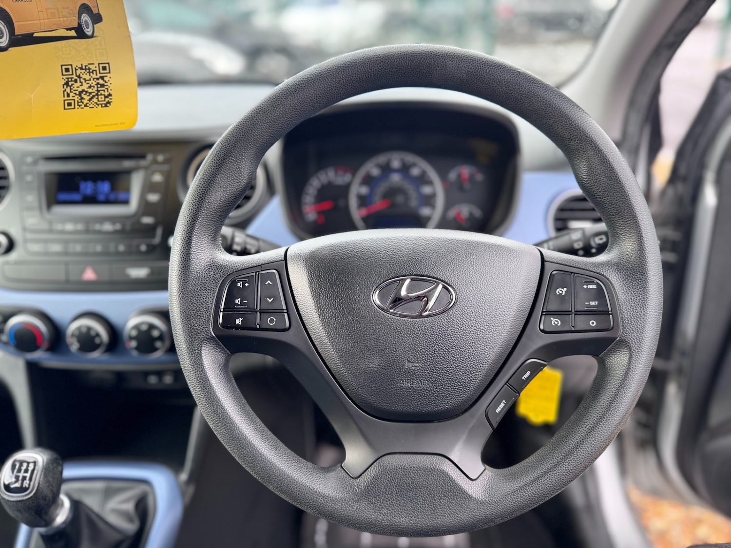 Used Hyundai i10 2015 for sale - 77104022: Photo 28