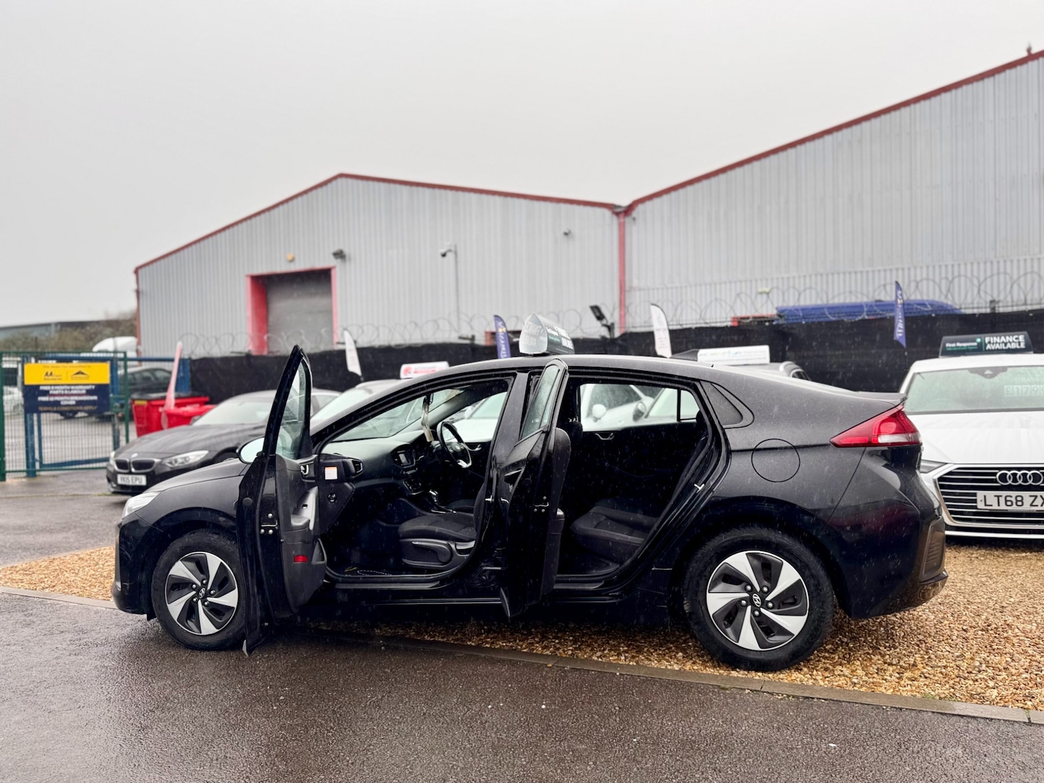 Used Hyundai IONIQ 2017 for sale - 77461676: Photo 44