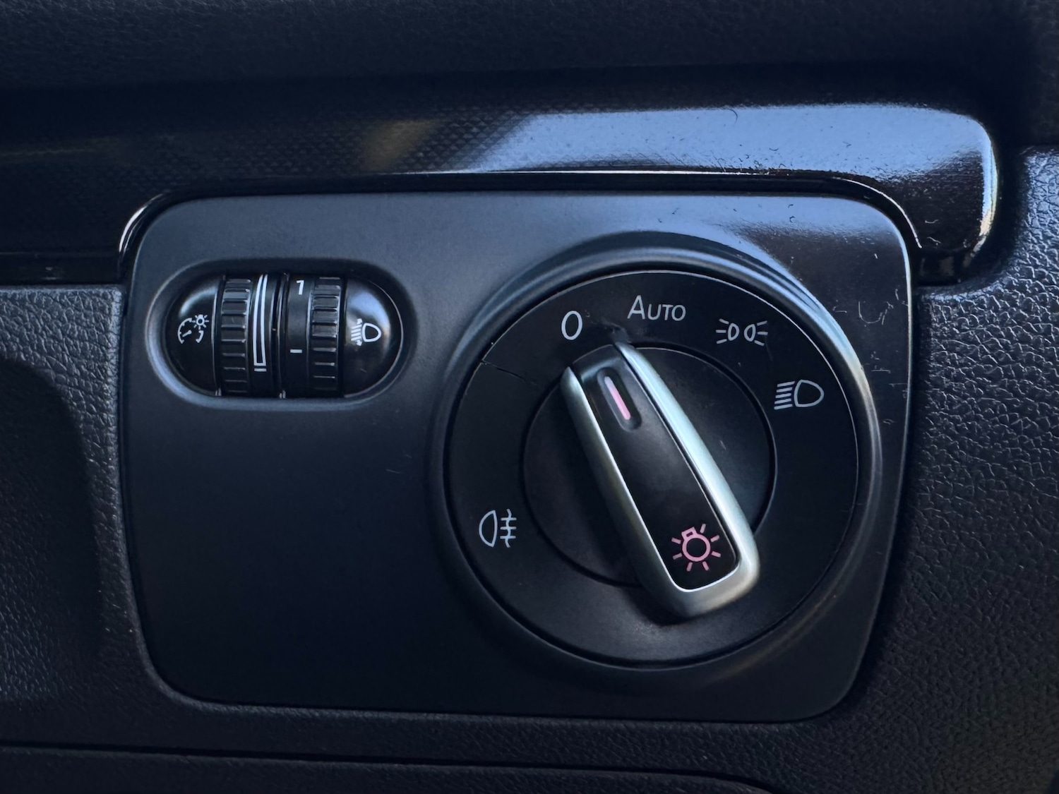 Used Volkswagen Golf 2012 for sale - 76947623: Photo 27