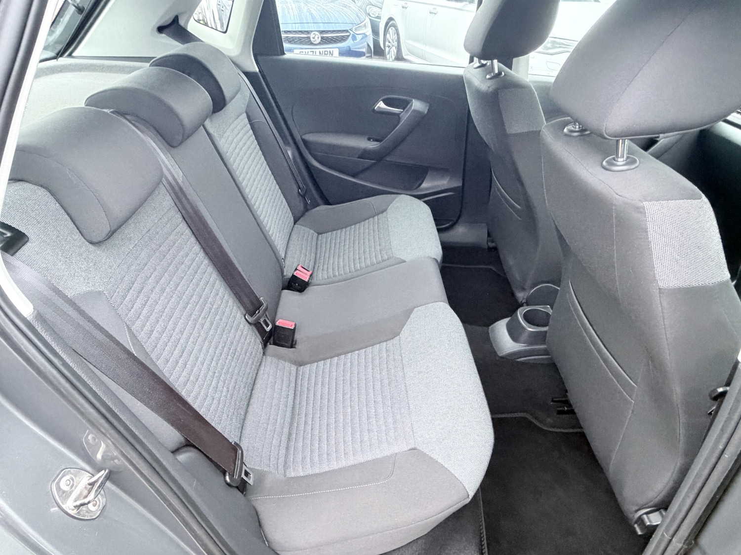 Used Volkswagen Polo 2011 for sale - 77051706: Photo 31