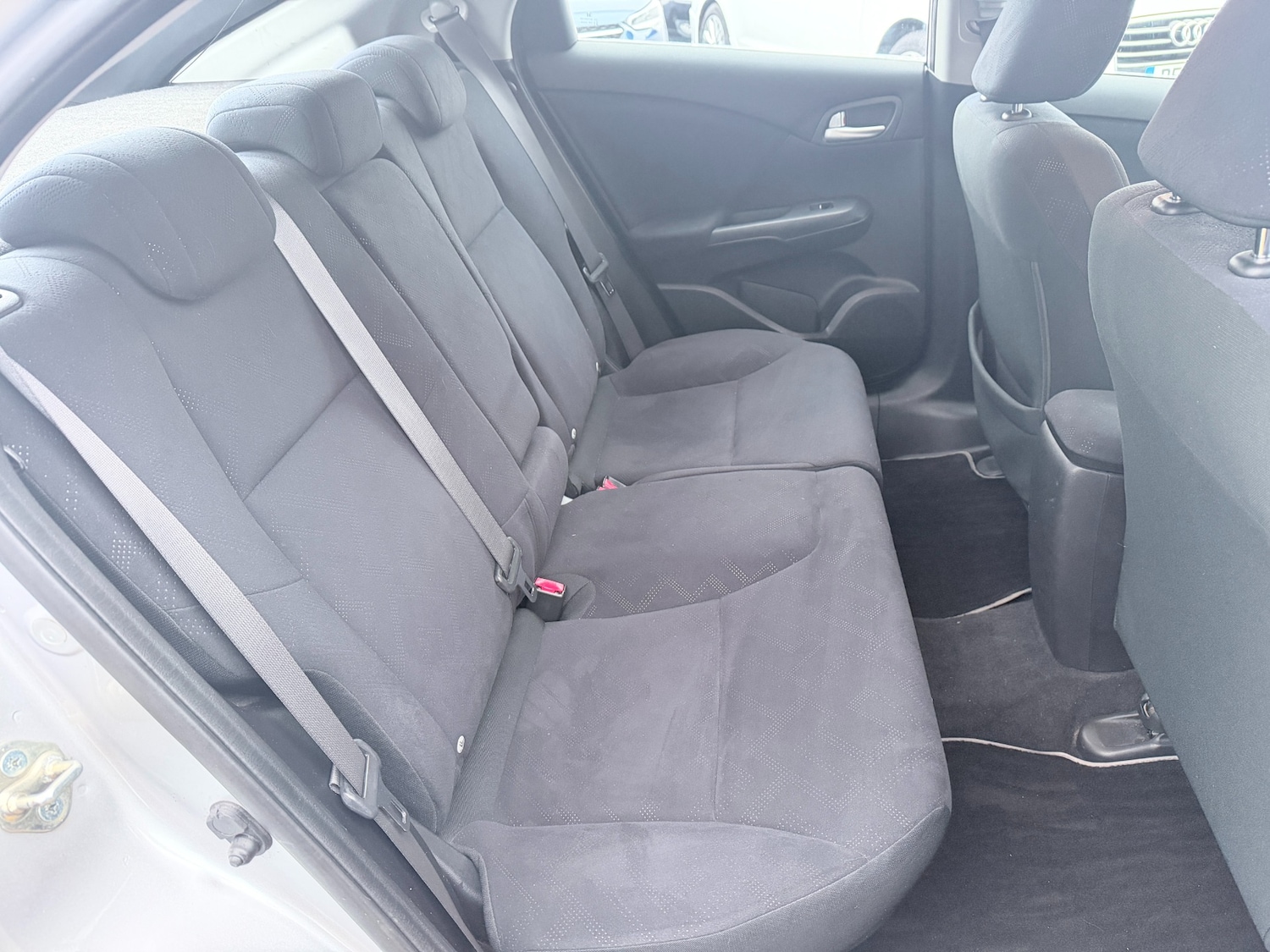 Used Honda Civic 2012 for sale - 77640278: Photo 37