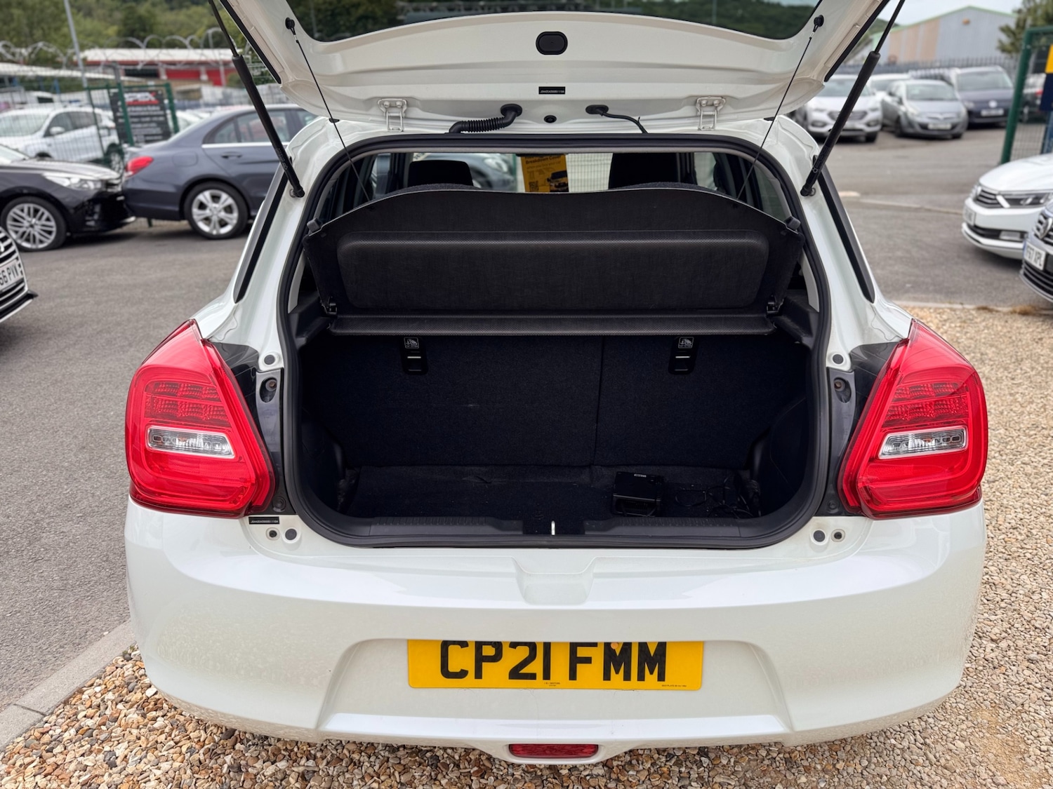 Used Suzuki Swift 2021 for sale - 76106271: Photo 20