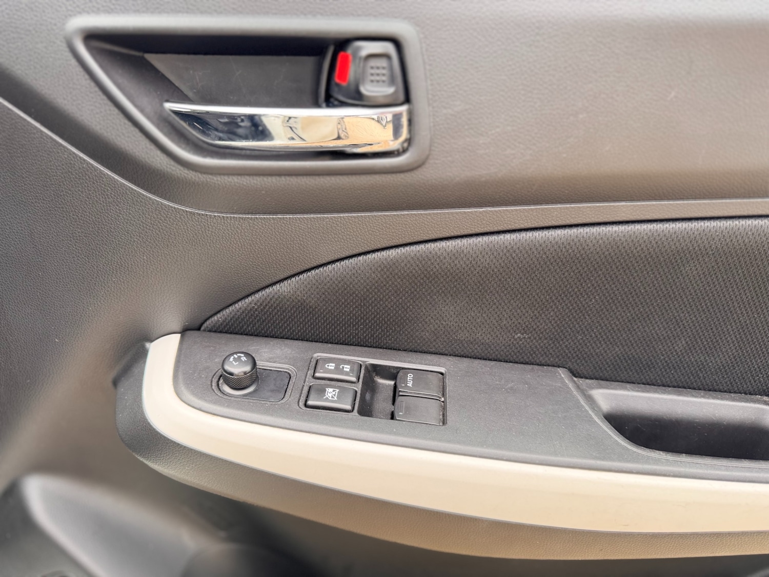 Used Suzuki Swift 2021 for sale - 76106271: Photo 26