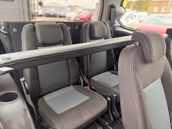 Used Ford Galaxy 2013 for sale - 76319897: Photo 13