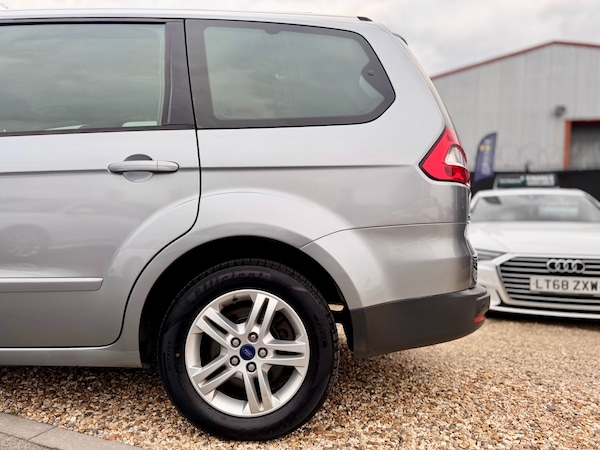 Used Ford Galaxy 2013 for sale - 76319897: Photo 24