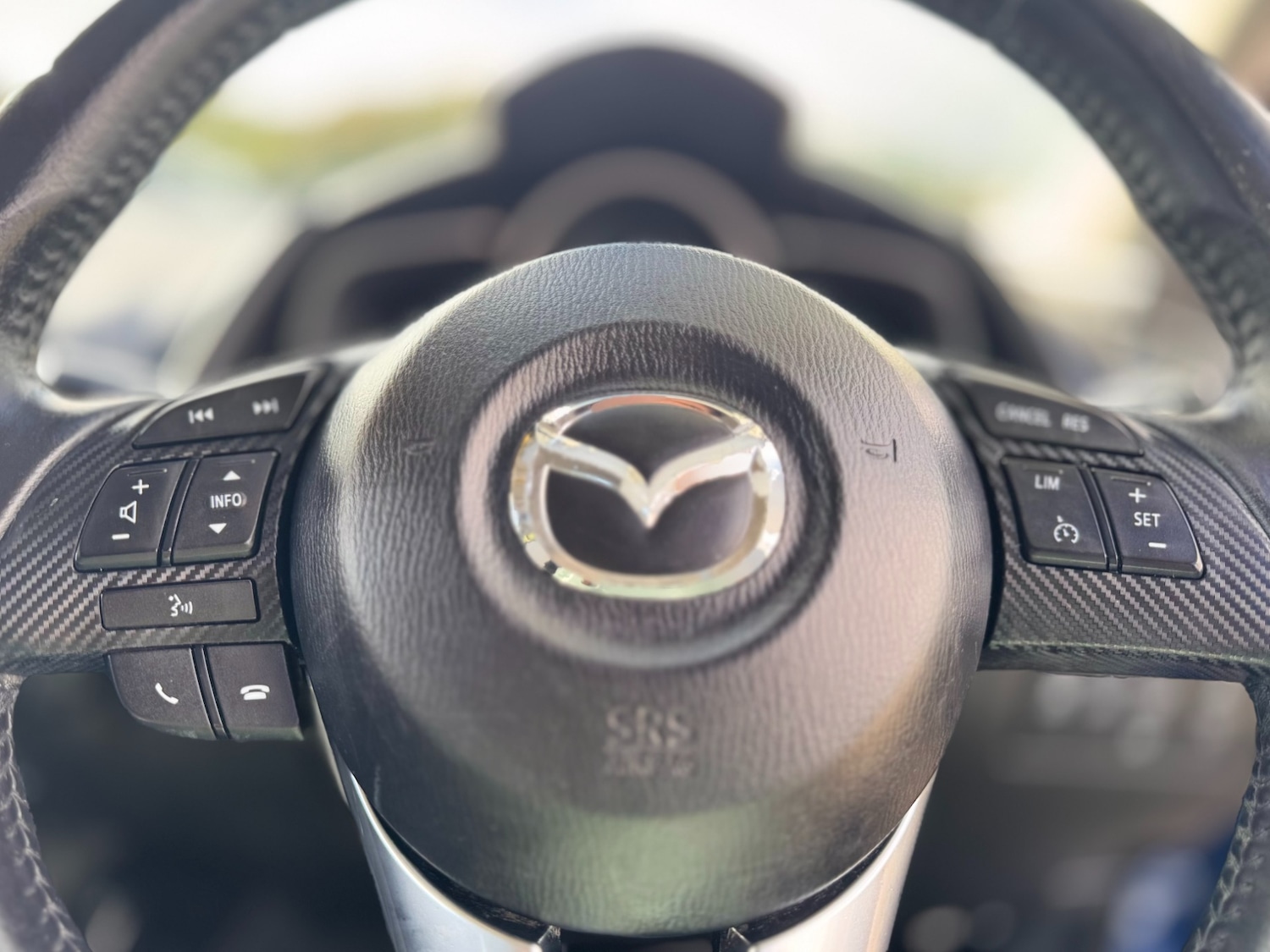 Used Mazda Mazda2 2015 for sale - 76932310: Photo 30