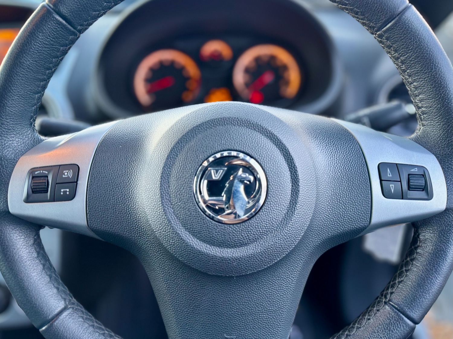 Used Vauxhall Corsa 2013 for sale - 76858943: Photo 30