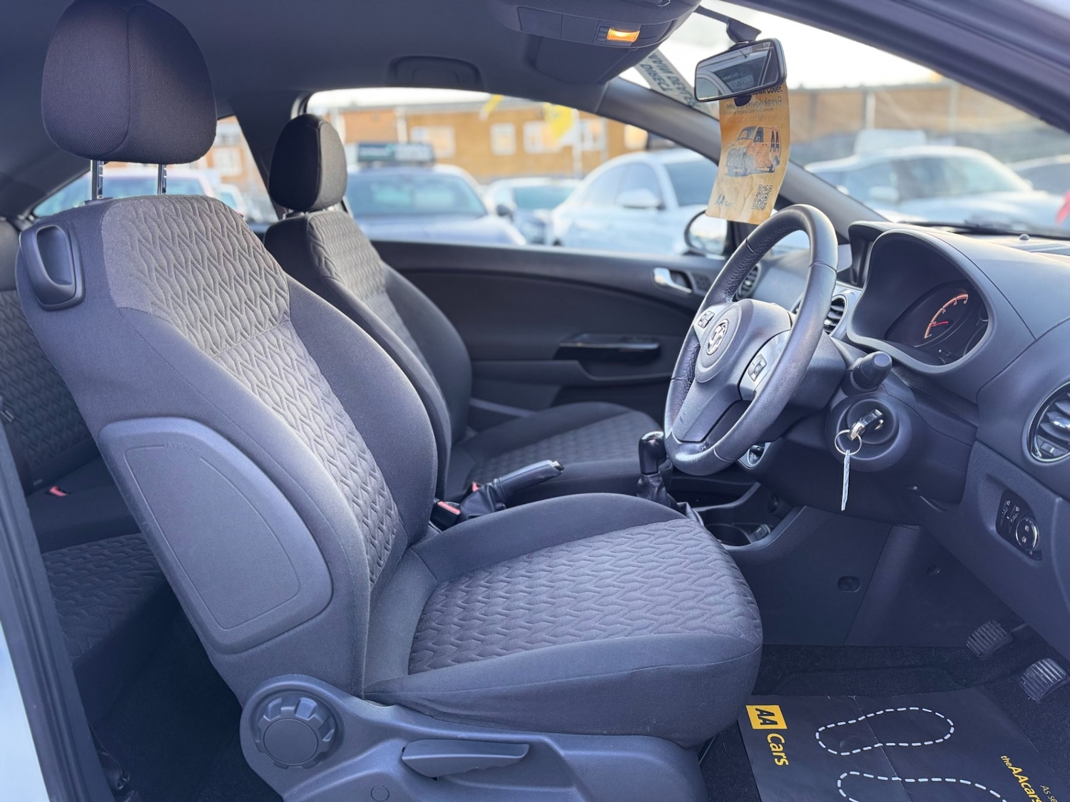 Used Vauxhall Corsa 2013 for sale - 76858943: Photo 9