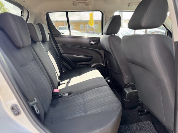 Used Suzuki Swift 2015 for sale - 76234948: Photo 12