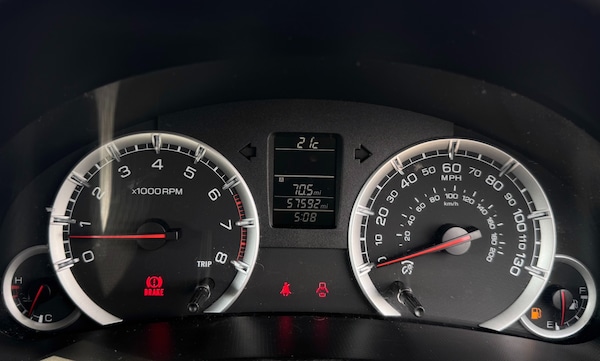 Used Suzuki Swift 2015 for sale - 76234948: Photo 29