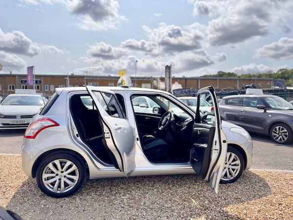 Used Suzuki Swift 2015 for sale - 76234948: Photo 44