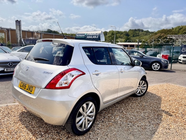 Used Suzuki Swift 2015 for sale - 76234948: Photo 5