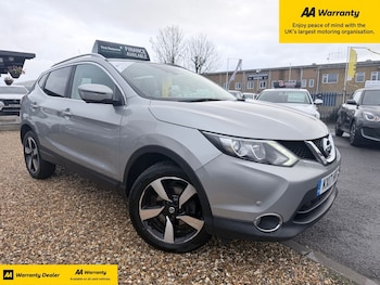 Used Nissan Qashqai 2017 for sale - 79380992: Photo
