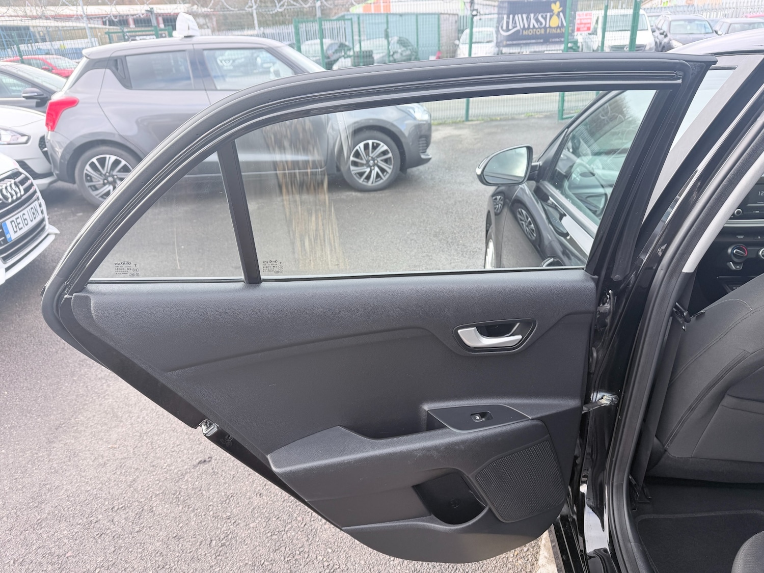 Used Kia Rio 2017 for sale - 77689360: Photo 38