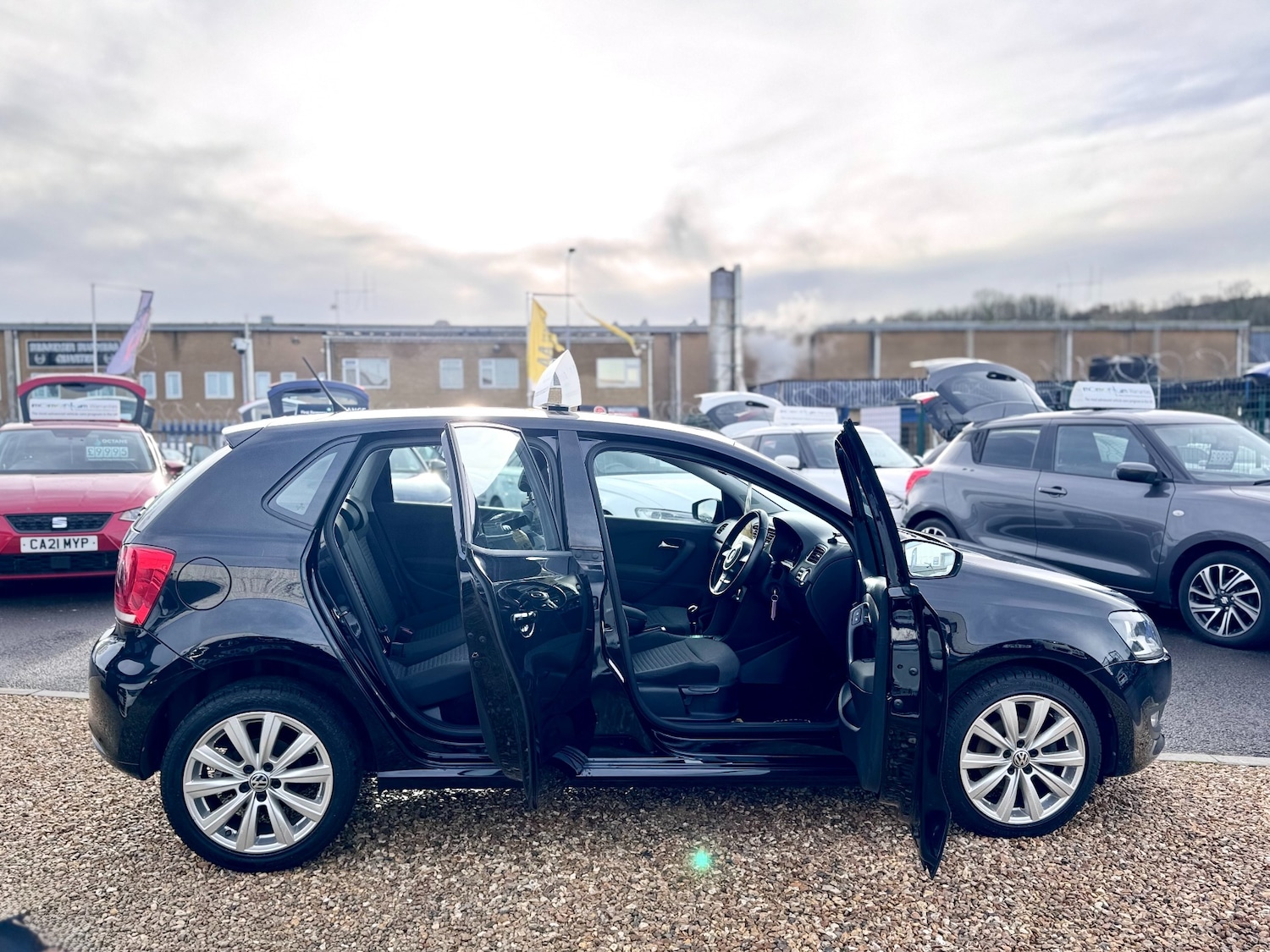 Used Volkswagen Polo 2013 for sale - 77379514: Photo 43